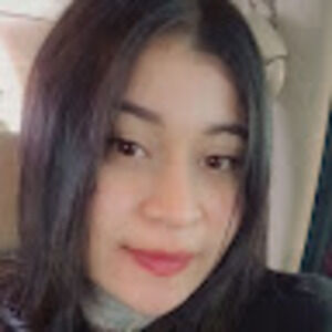 Meet your Posher, Yadira